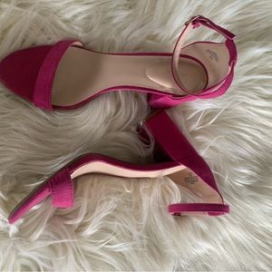 MW Bandolino Women’s Armory Dress Sandals